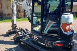 Pásový bagr Bobcat E27